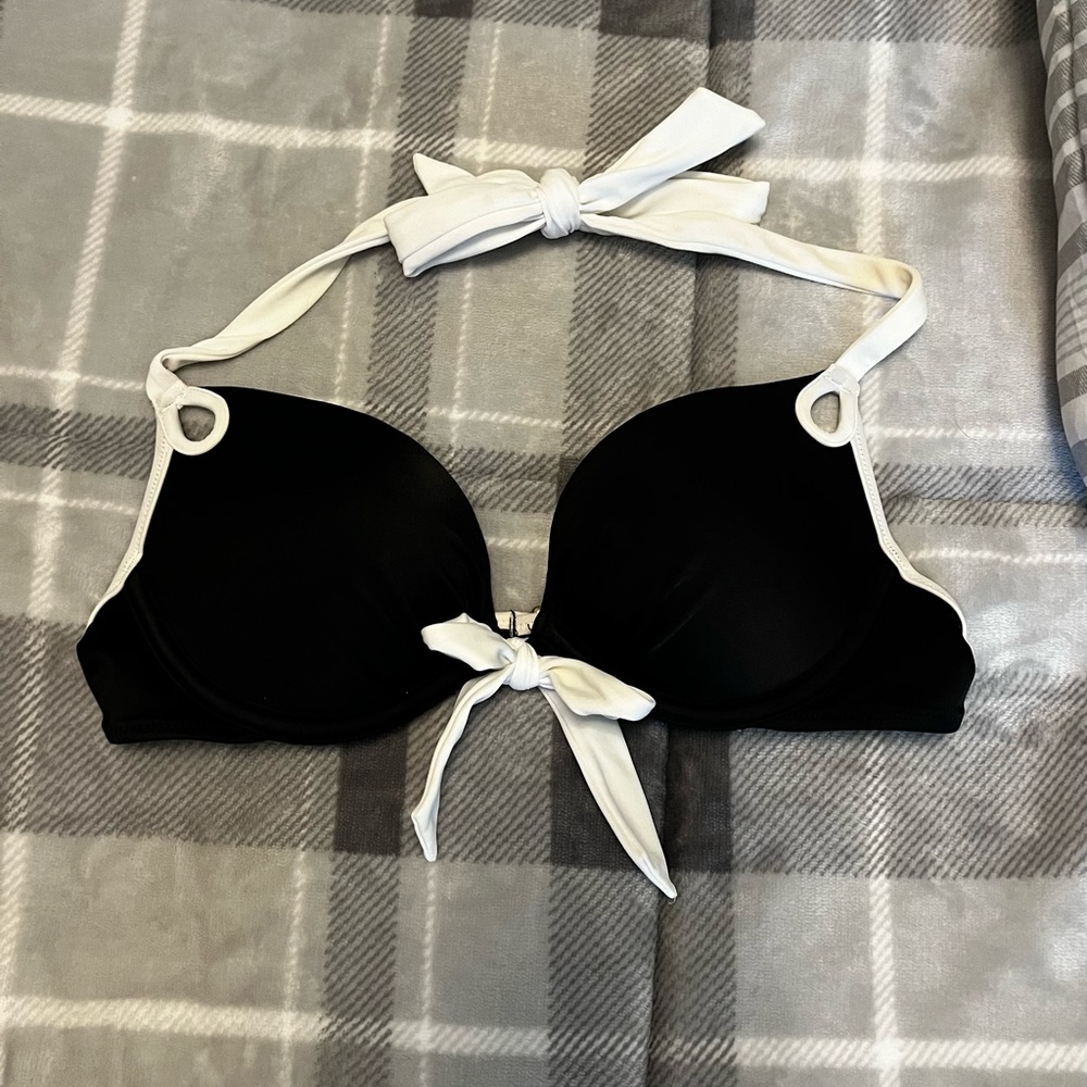 Victoria’s Secret swim top